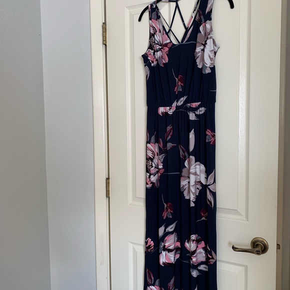 Spring Dress - Picture 4 of 5